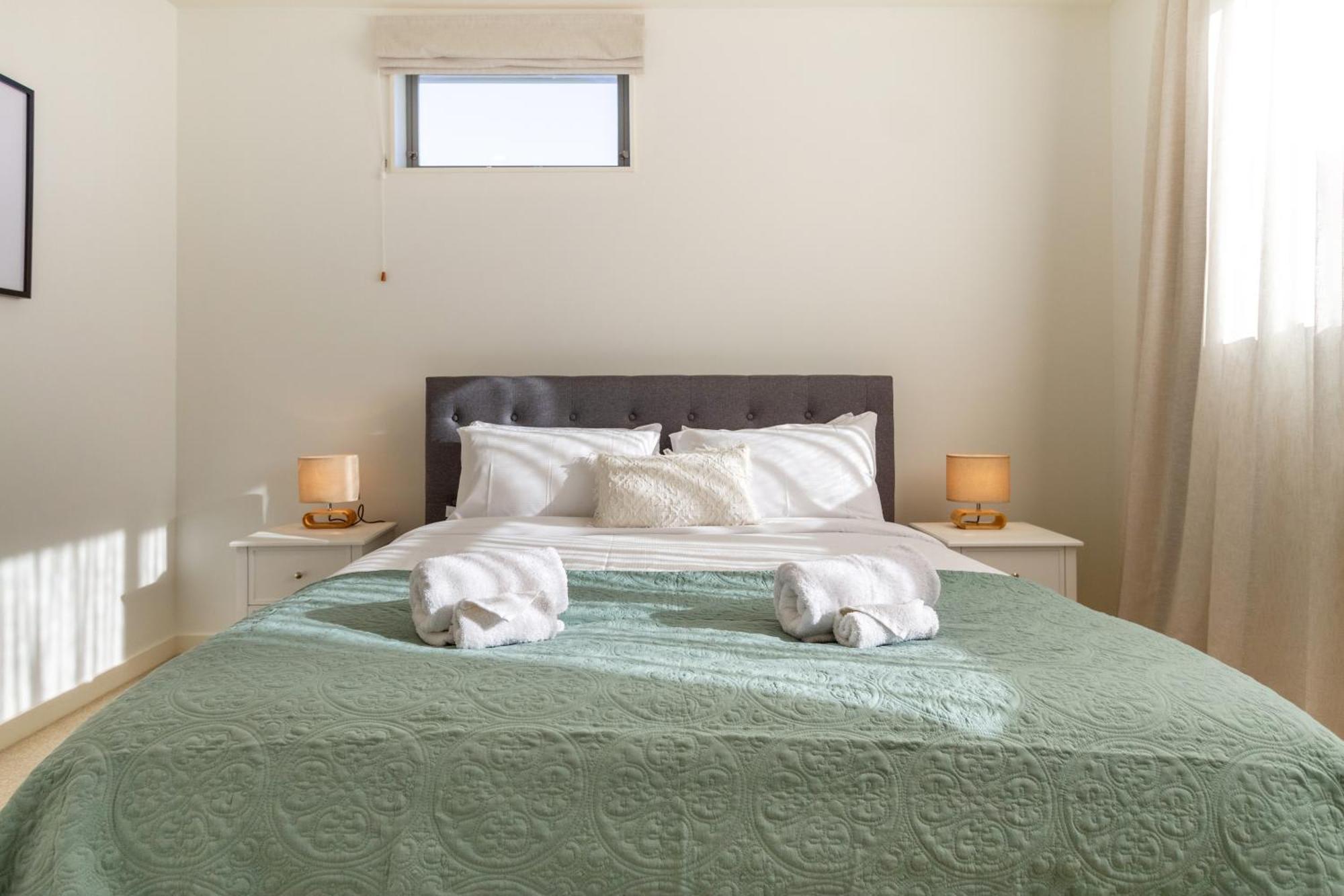 Charming 3 Bedroom Home Near Christchurch City Exterior foto